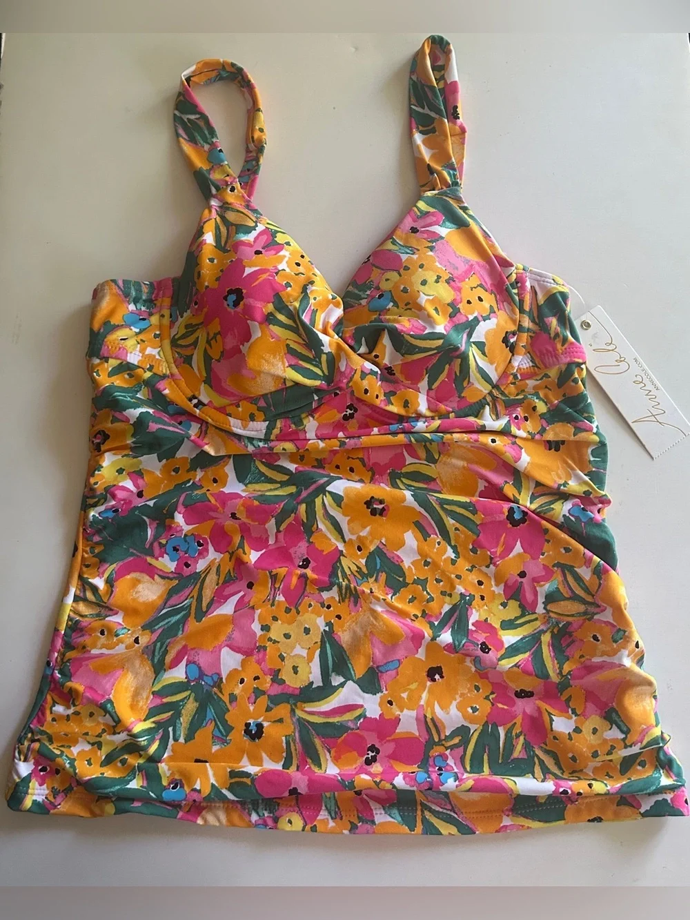 Women's  Floral Underwire Twist Tankini Top Size 32C/34B NWT